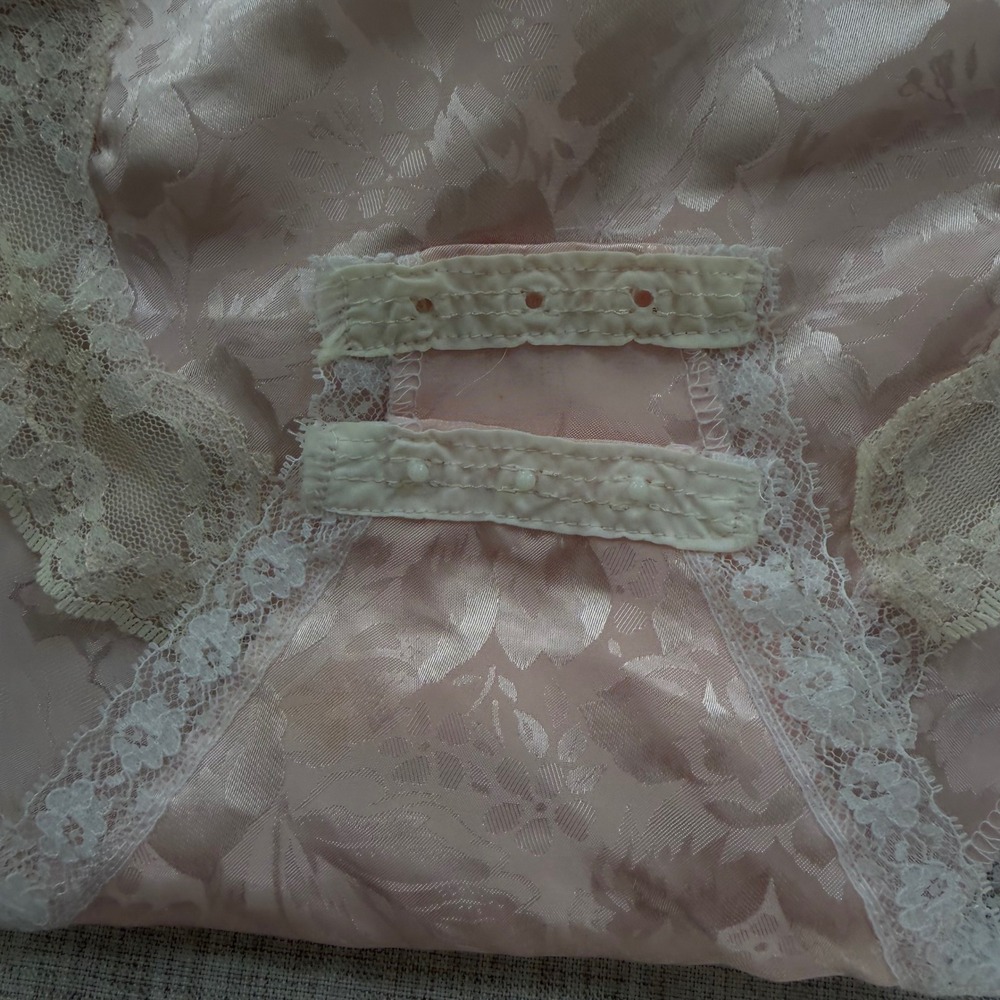 Vintage Pink Floral Jacquard Lace Trim Teddy Bodysuit Made in USA Medium - Picture 5 of 7